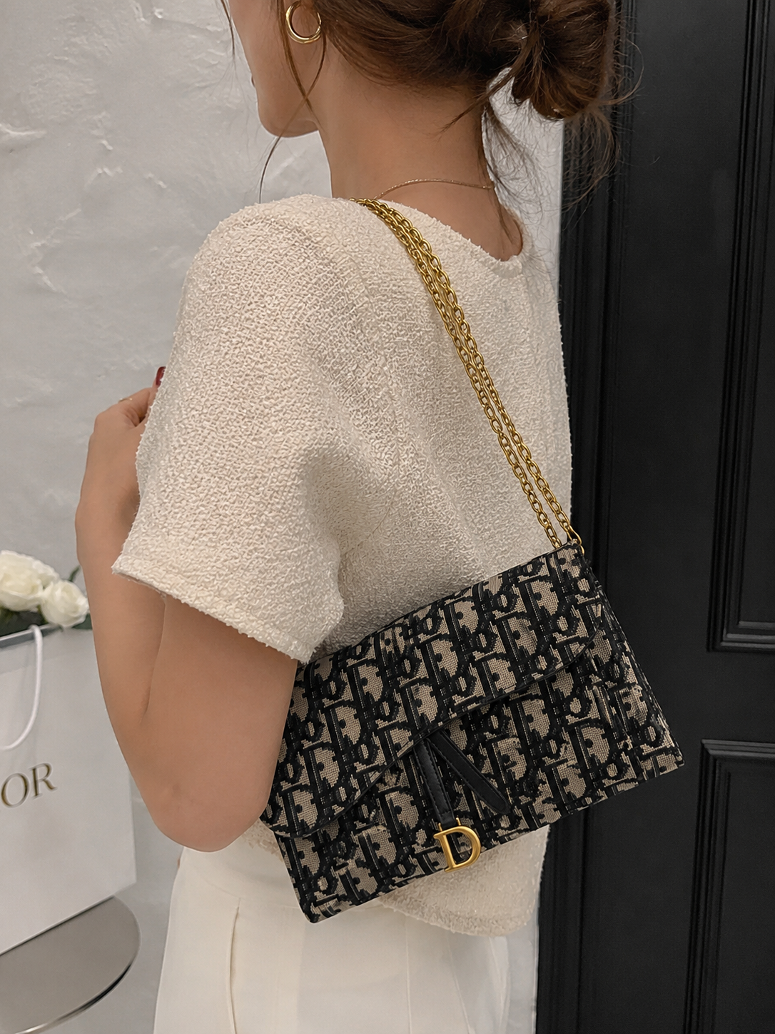 Paris Chain Shoulder Bag