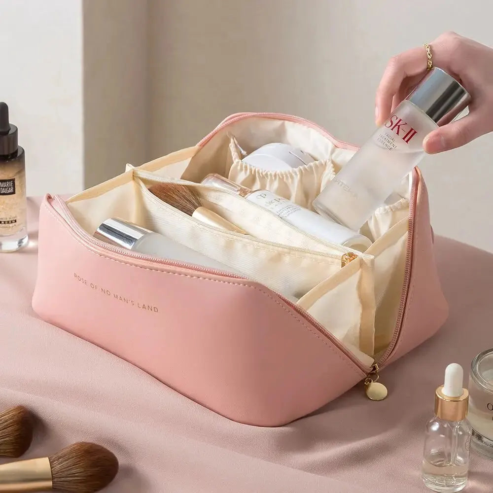 Blossom Beauty Case