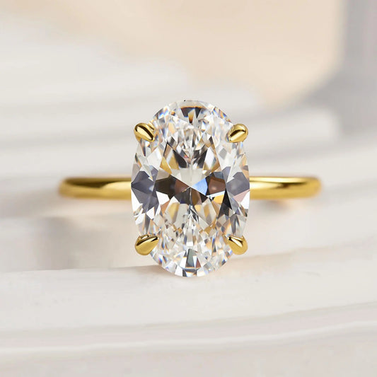 The Everly Ring | 925 Sterling Silver Oval Solitaire Ring