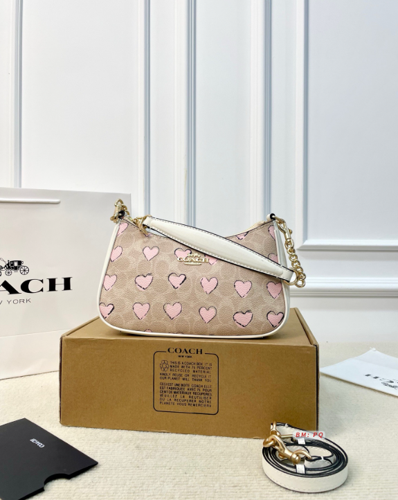 Sweetheart Canvas Shoulder Bag