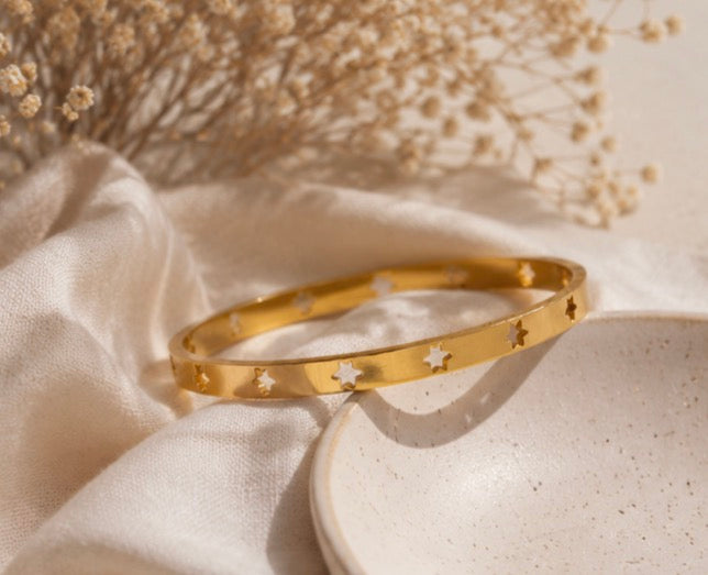 Gold Star Cutout Bangle Bracelet