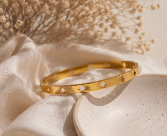 Gold Star Cutout Bangle Bracelet