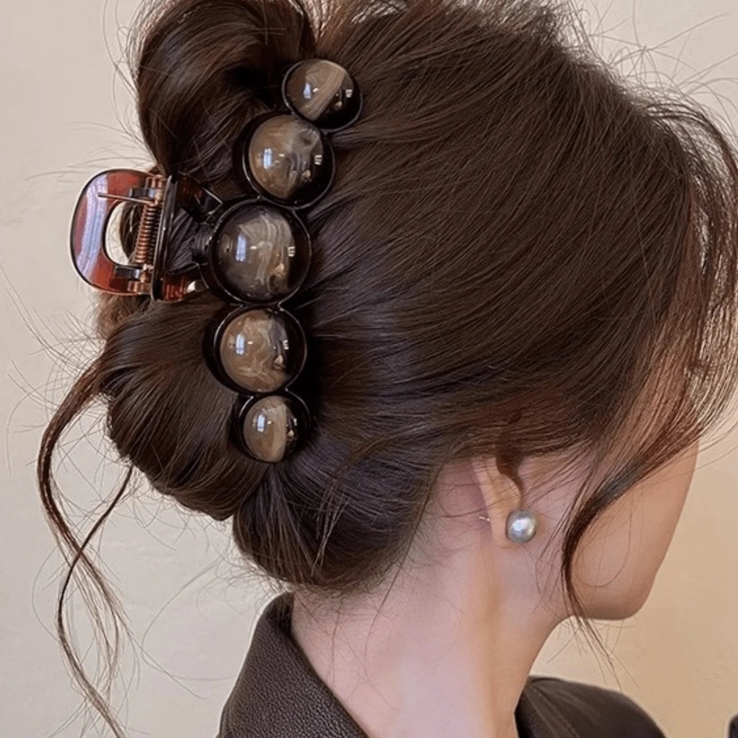 Mocha Bubble Claw Clip