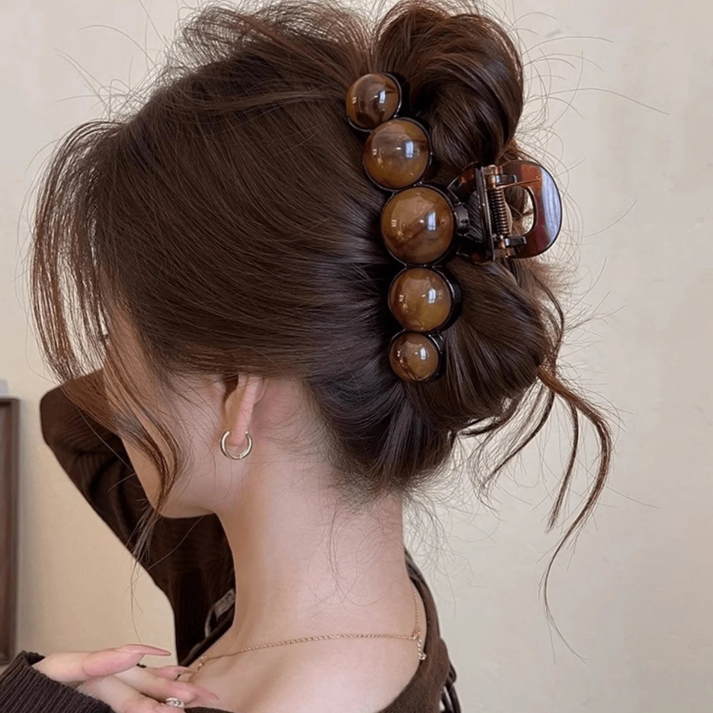 Mocha Bubble Claw Clip