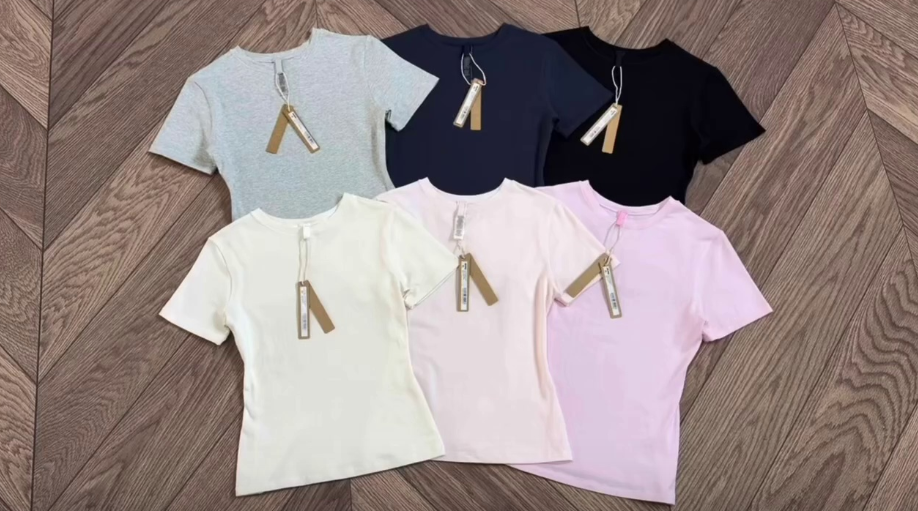 Skims Everyday Sculpt Tee | Buttery Soft Fitted Essential Top