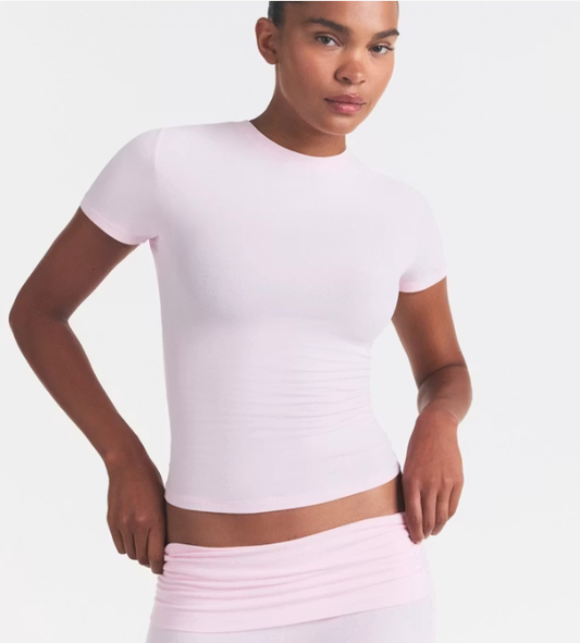 Everyday Sculpt Tee | Buttery Soft Fitted Essential Top