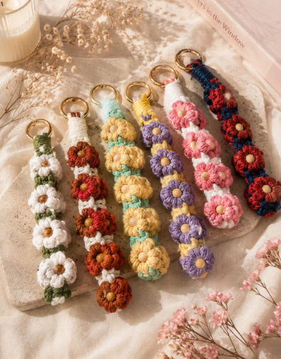 Crochet Daisy Wristlet Keychain | Floral Keychain | Cute Bag Charm | Flower Wrist Strap