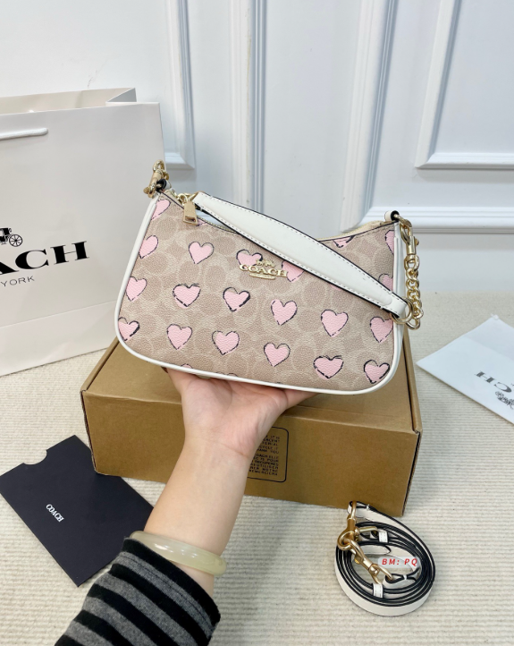 Sweetheart Canvas Shoulder Bag