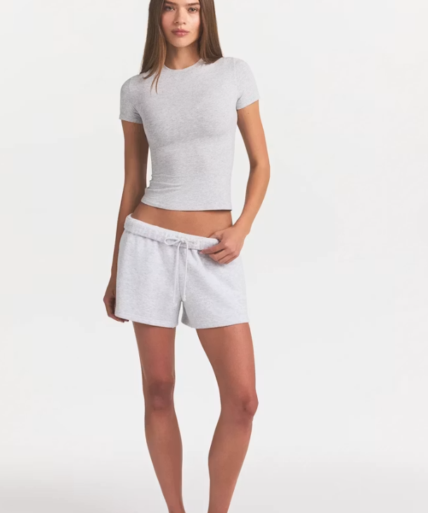 Skims Everyday Sculpt Tee | Buttery Soft Fitted Essential Top