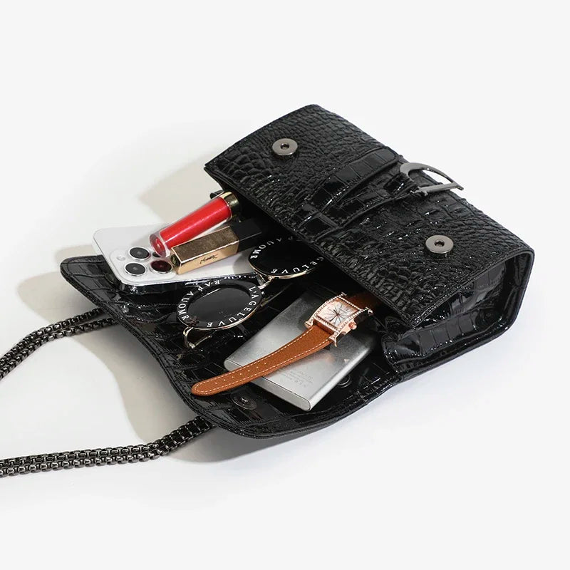 Elegant Chain Crossbody Bag