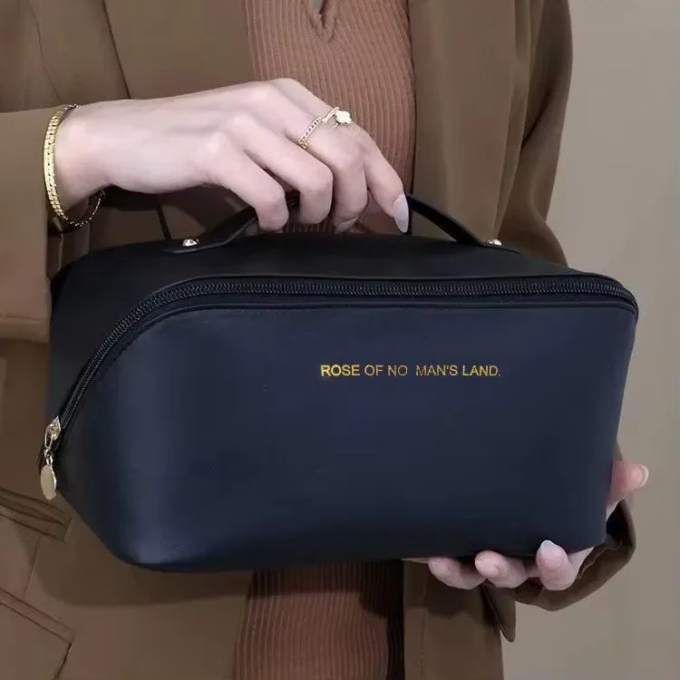 Blossom Beauty Case